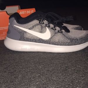 Women’s Nike Free Run shoes